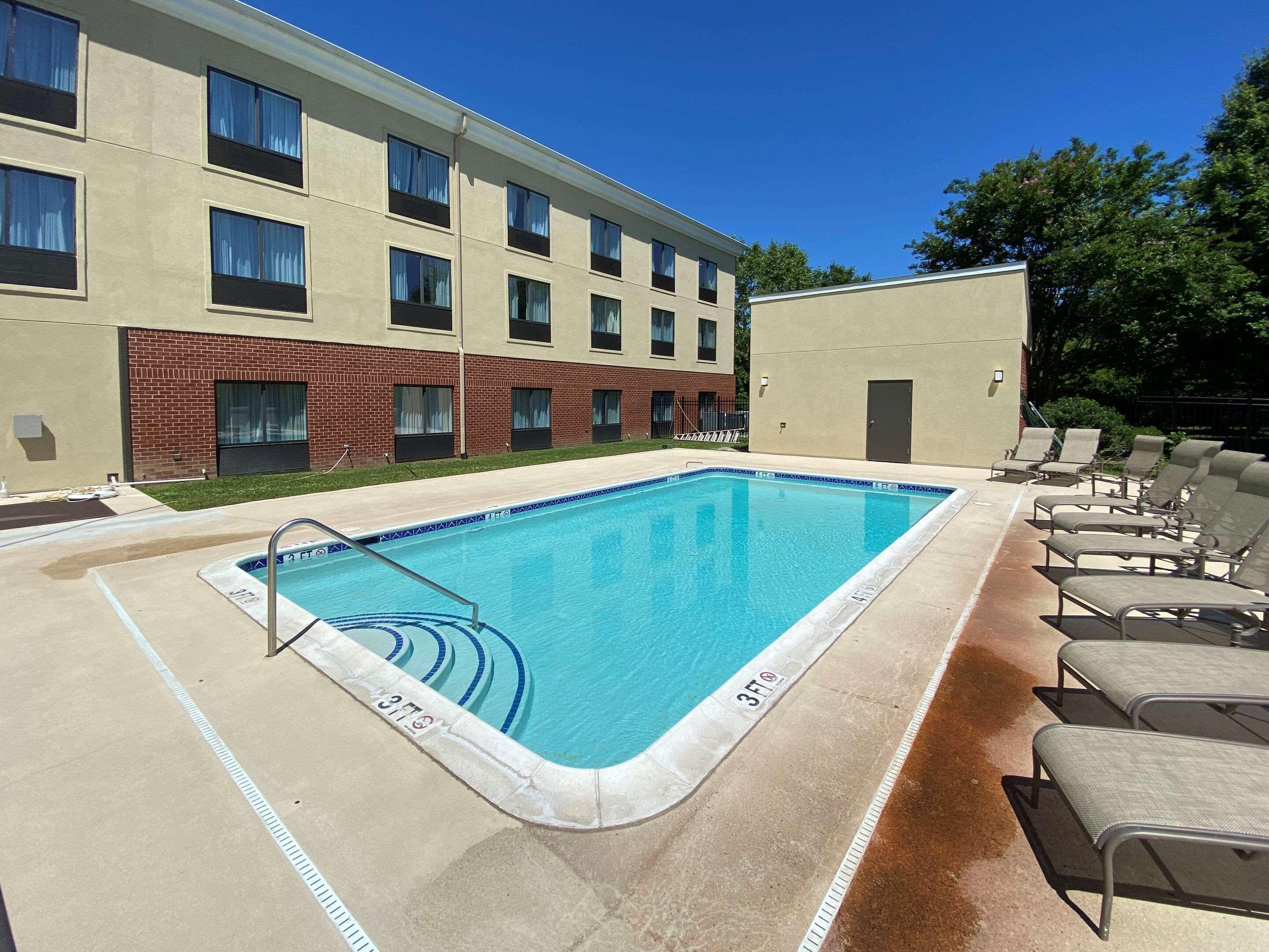 Comfort Inn & Suites Chestertown Ngoại thất bức ảnh