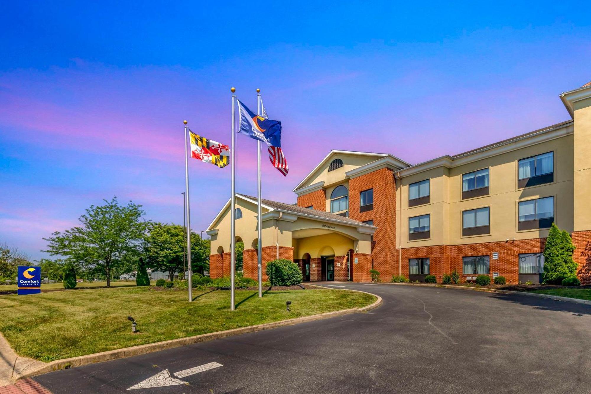 Comfort Inn & Suites Chestertown Ngoại thất bức ảnh